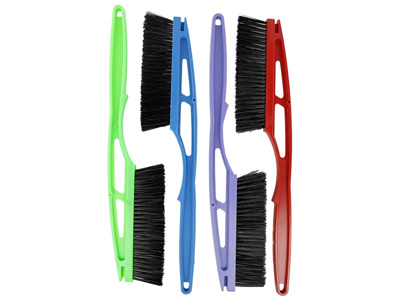 Brush + removable scraper with rubber band