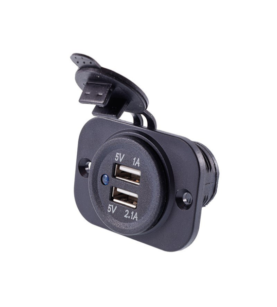 Built-in charger 2x USB 3.1A, 12/24V