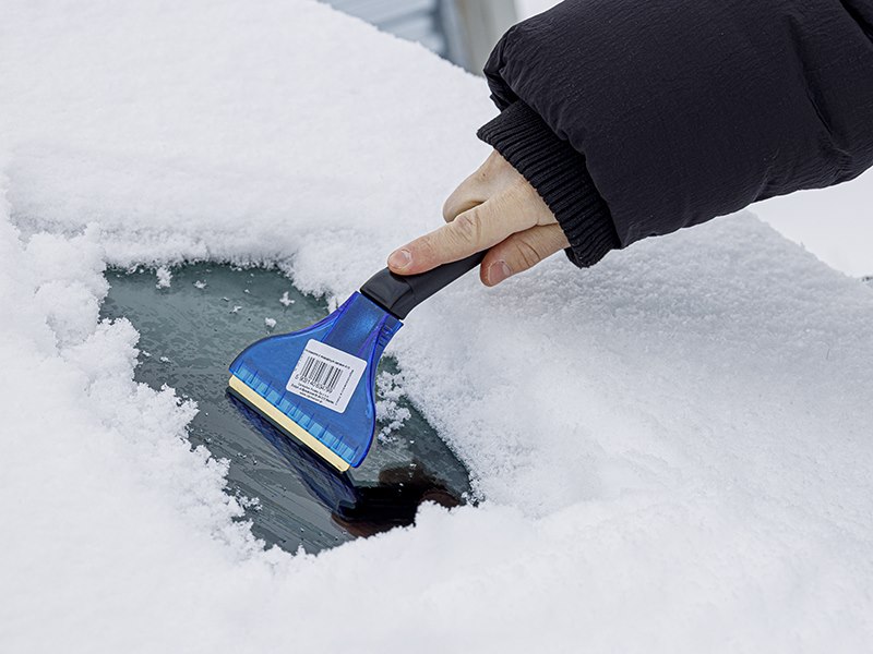Ice scraper with 95 mm brass blade, 12 cm handle
