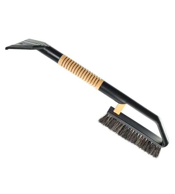 55 cm brush-scraper with brass blade and wavy wooden handle