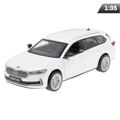 Model 1:35, MSZ, Skoda Superb Combi iV, biały